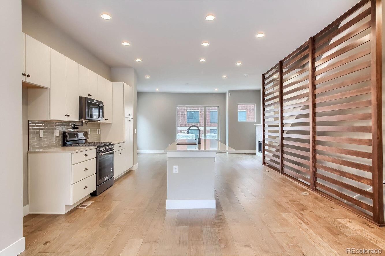 Property Photo: 1612 N Quitman Street N D CO 80204