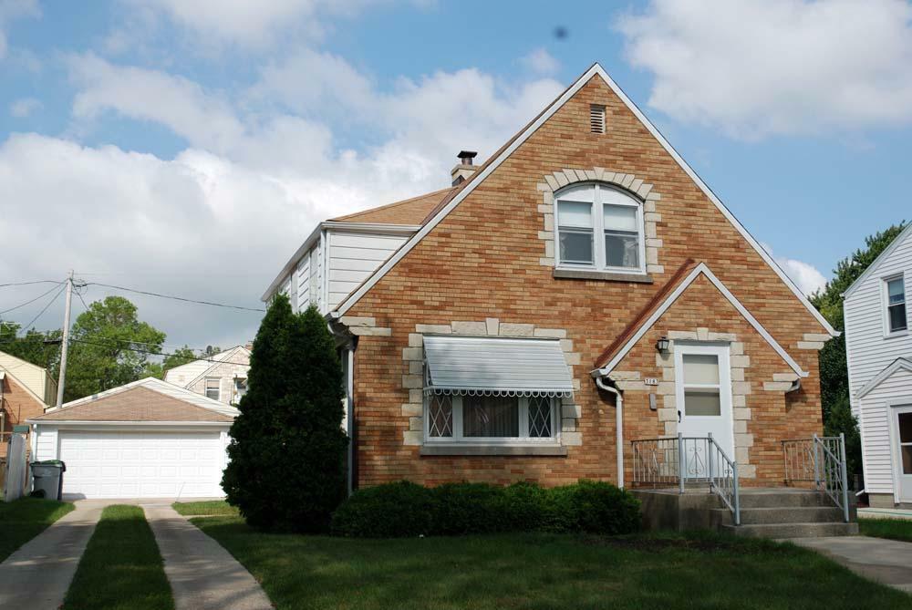 Property Photo:  3183 S 37th St  WI 53215 