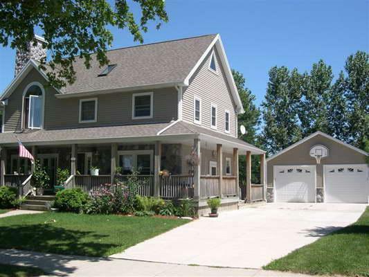 Property Photo:  3548 S 81st St  WI 53220 