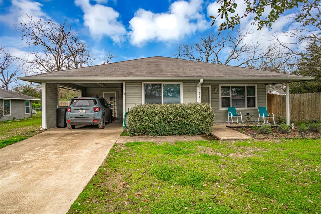 Property Photo:  248 Elm Street  TX 75169 