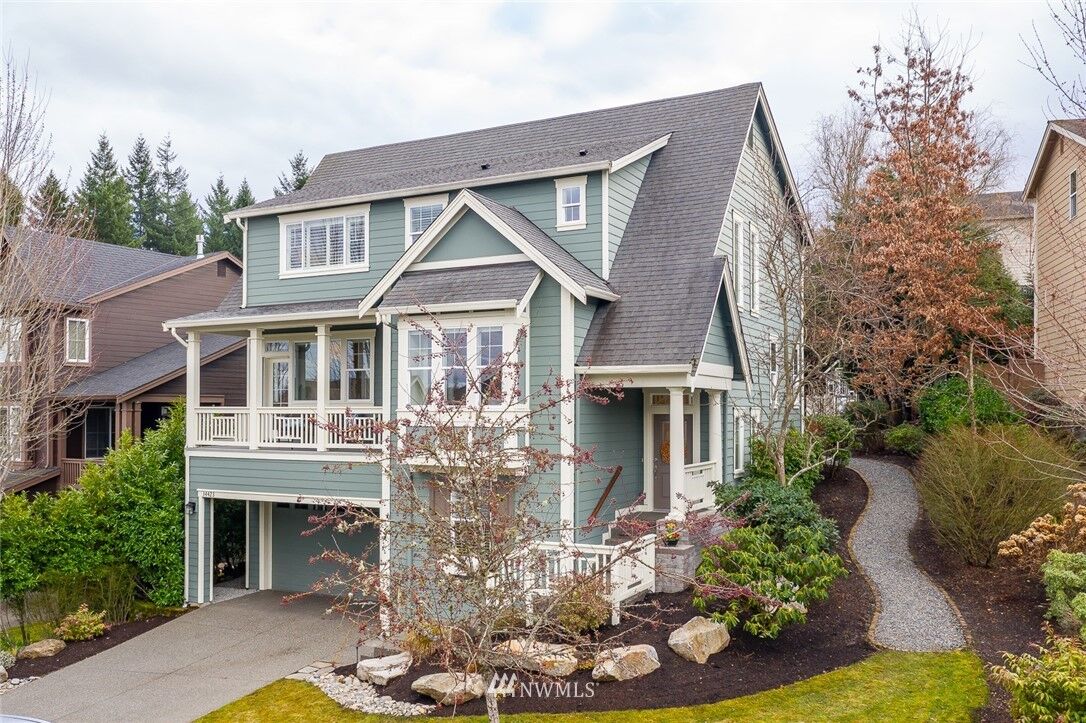 Property Photo: 34423 SE Cochrane Street WA 98065