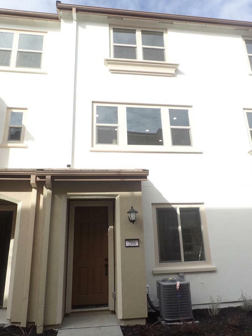 Property Photo: 206 Montalcino Circle CA 95111