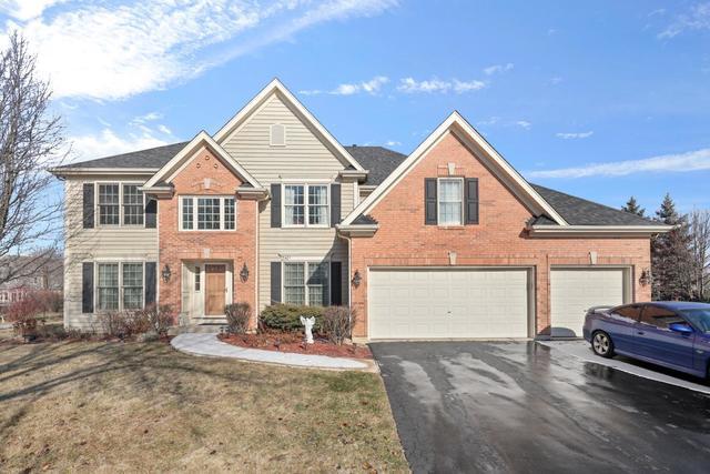 Property Photo: 2401 Bainbridge Boulevard IL 60185
