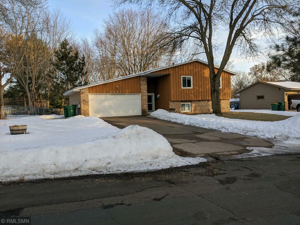 Property Photo:  2645 Fairlawn Drive  MN 55082 