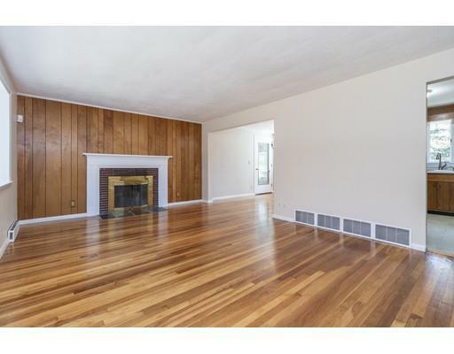 Property Photo:  26 Sycamore Rd  MA 01776 