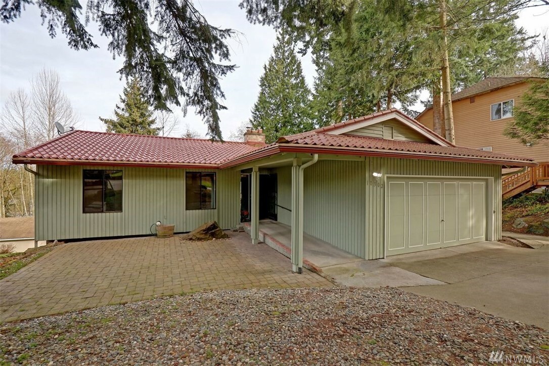 Property Photo: 10302 119th Ave NE WA 98033