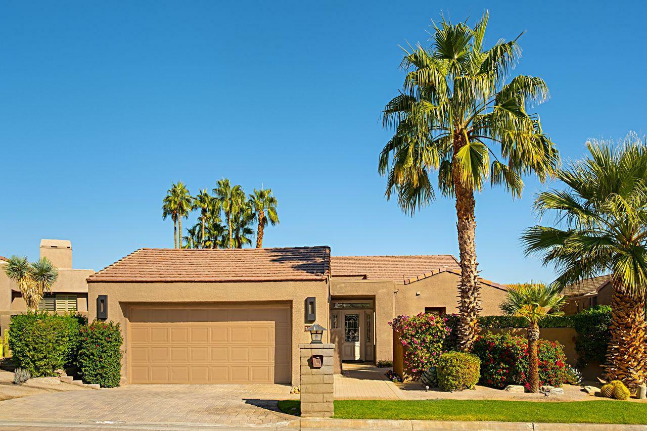 Property Photo: 73660 Irontree Drive CA 92260