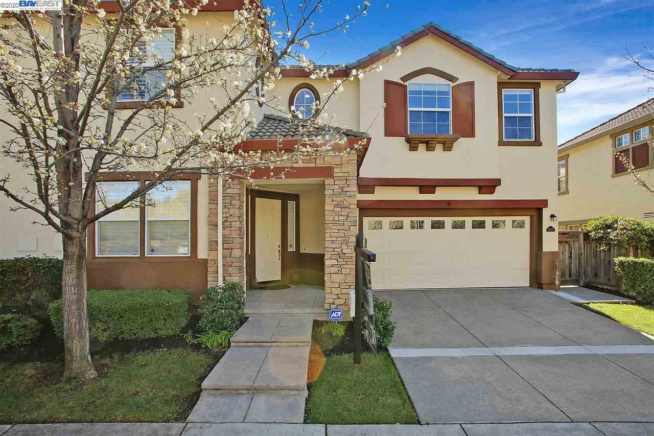 Property Photo:  5370 E Chesterfield Cir  CA 94568 