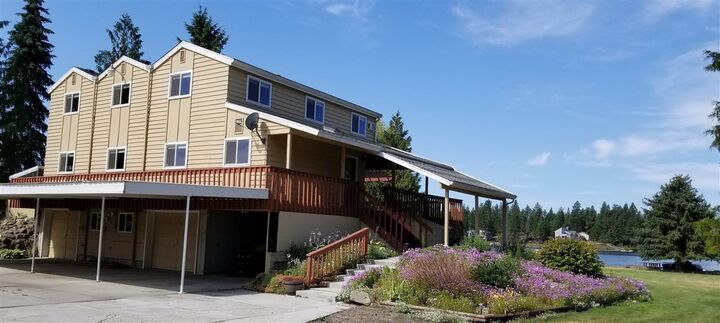 11304 S Silver Lake Rd  Medical Lake WA 99022-9556 photo
