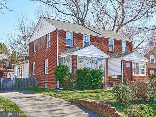 Property Photo: 6005 Williamsburg Road VA 22303