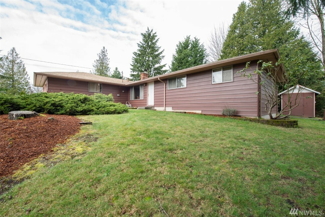 Property Photo:  3601 220th Place SW  WA 98043 