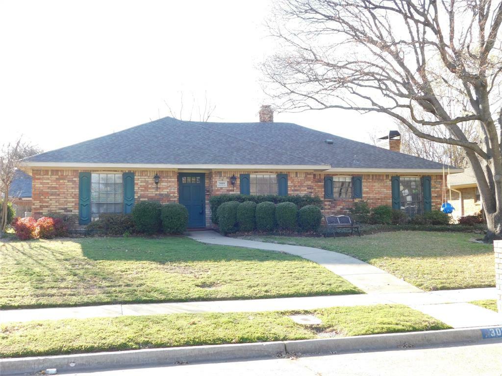 Property Photo: 3009 Parkside Drive TX 75075