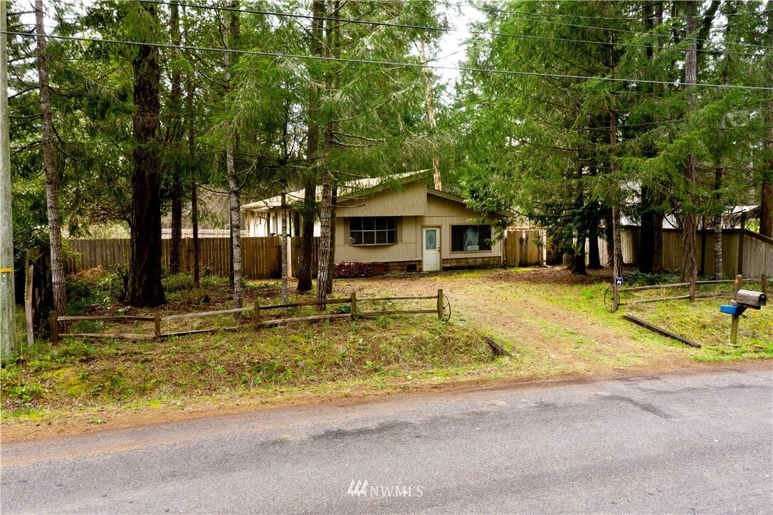 Property Photo:  2312  197th Avenue SW  WA 98349 