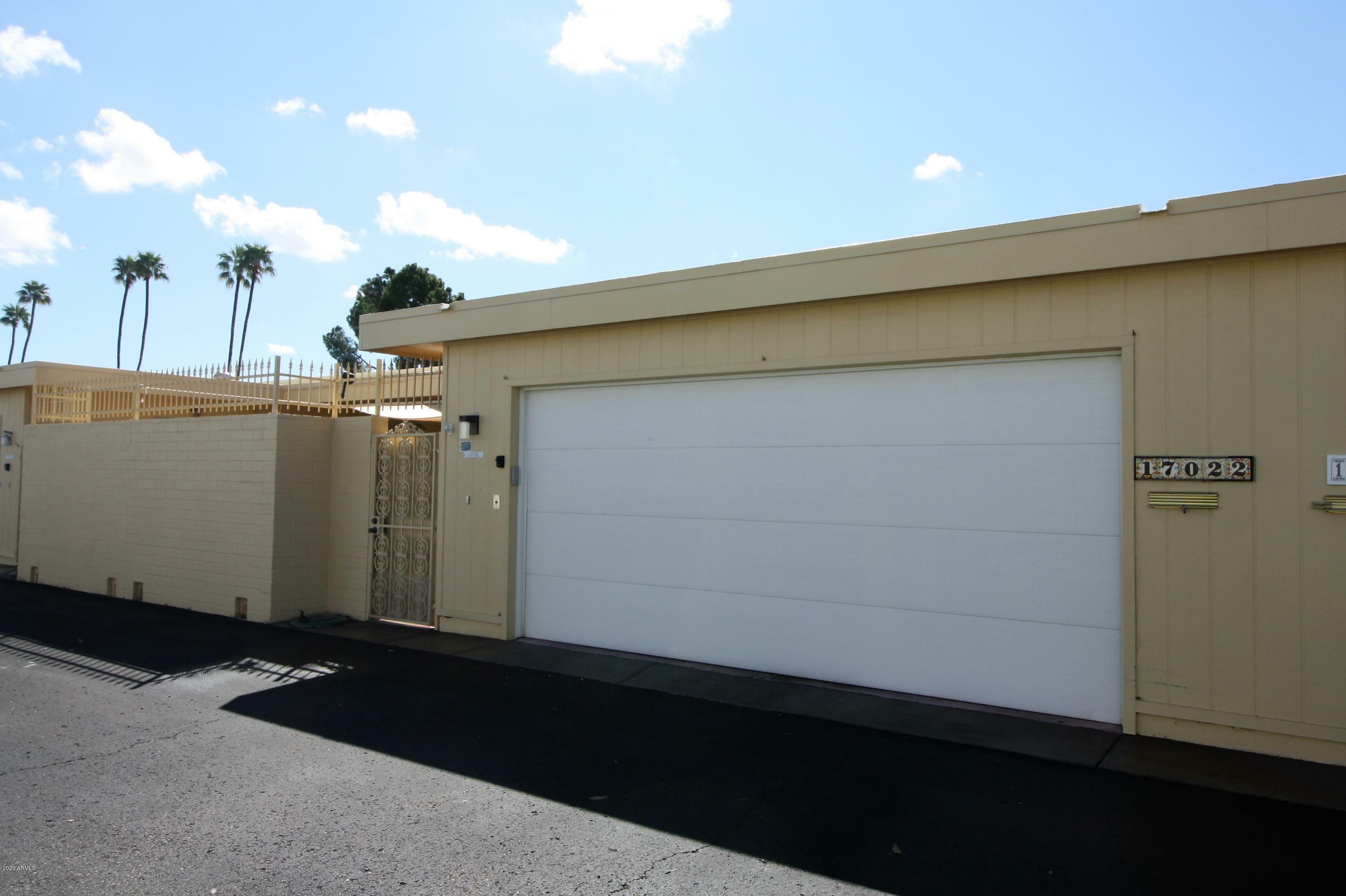 Property Photo: 17022 N 107th Avenue AZ 85373