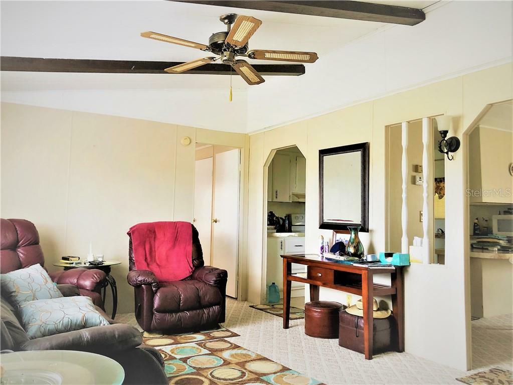 Property Photo:  5510 W Grovepark Road  FL 34433 