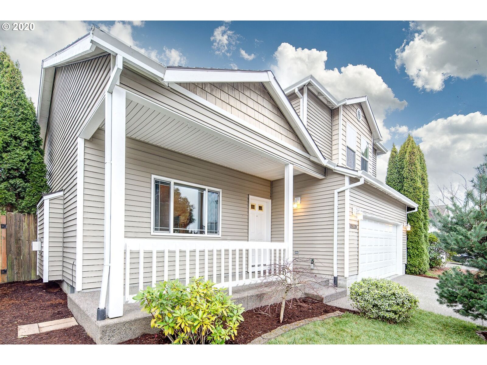 Property Photo:  21996 Bramble Way  OR 97024 