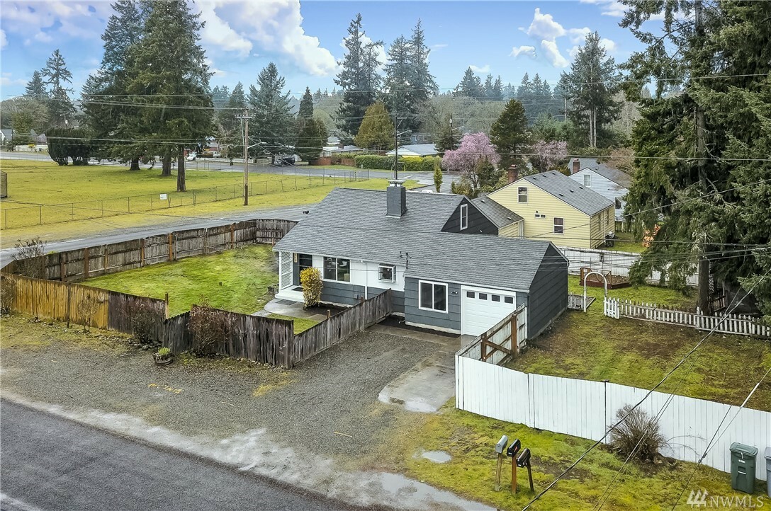 Property Photo:  8519 Winona St SW  WA 98498 