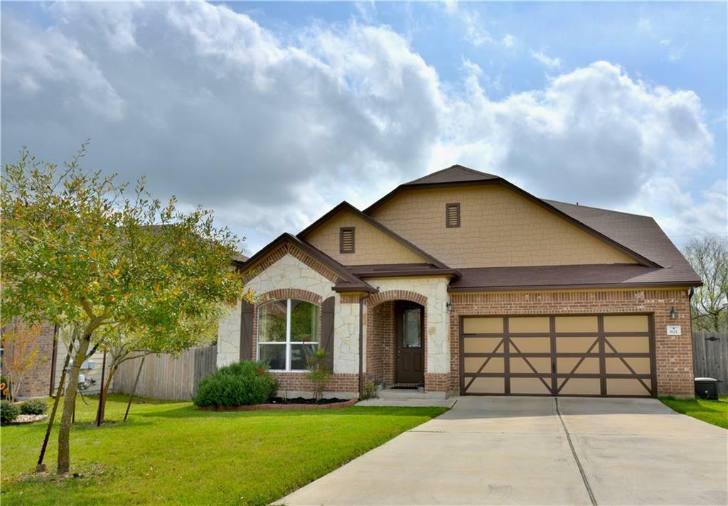 Property Photo:  821 Apricot Drive  TX 78640 