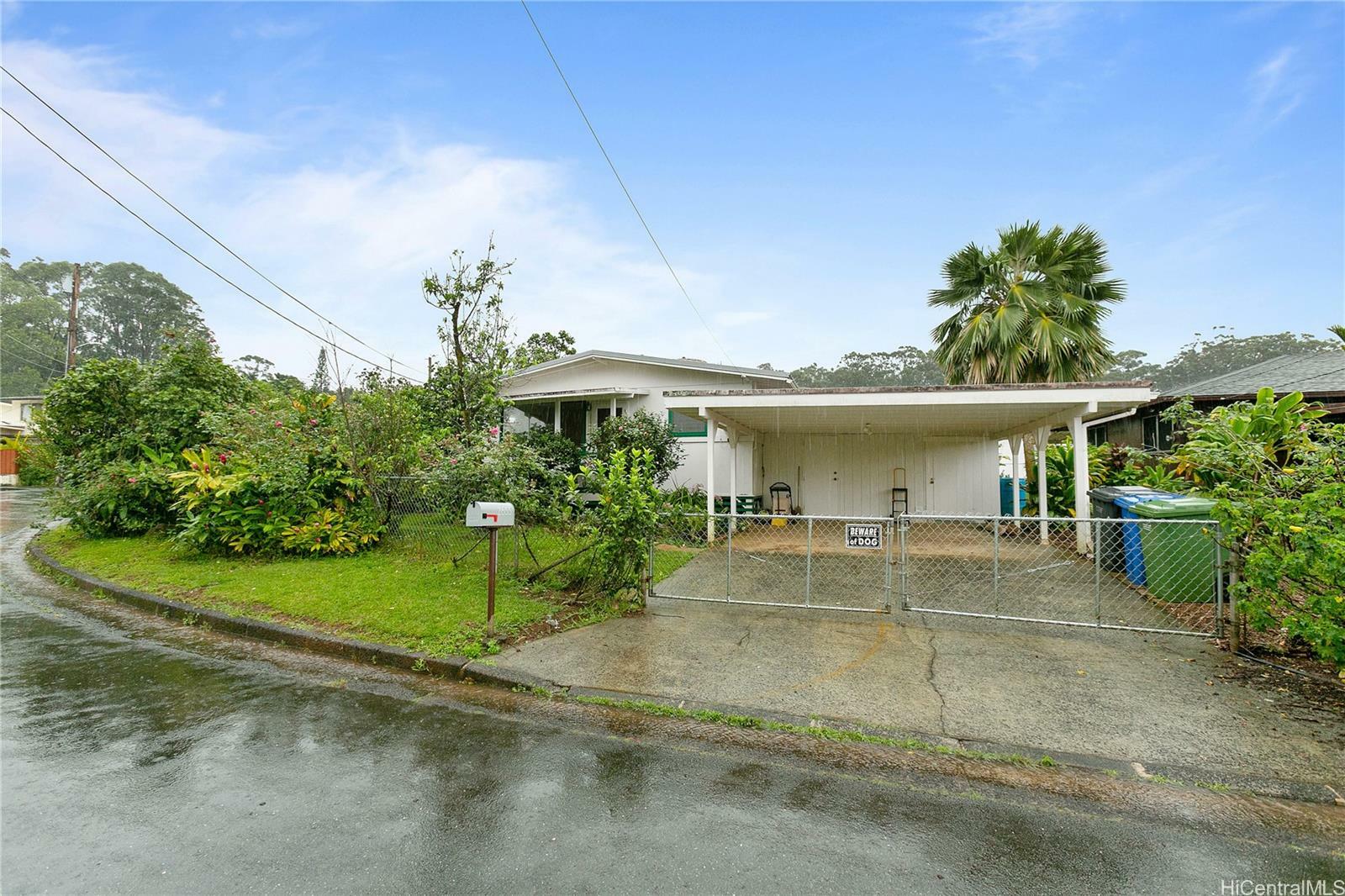 Property Photo:  2655 Nonohe Street  HI 96786 