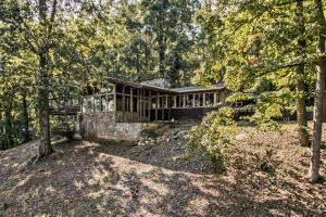 Property Photo:  143 Old James Ferry Rd  TN 37763 