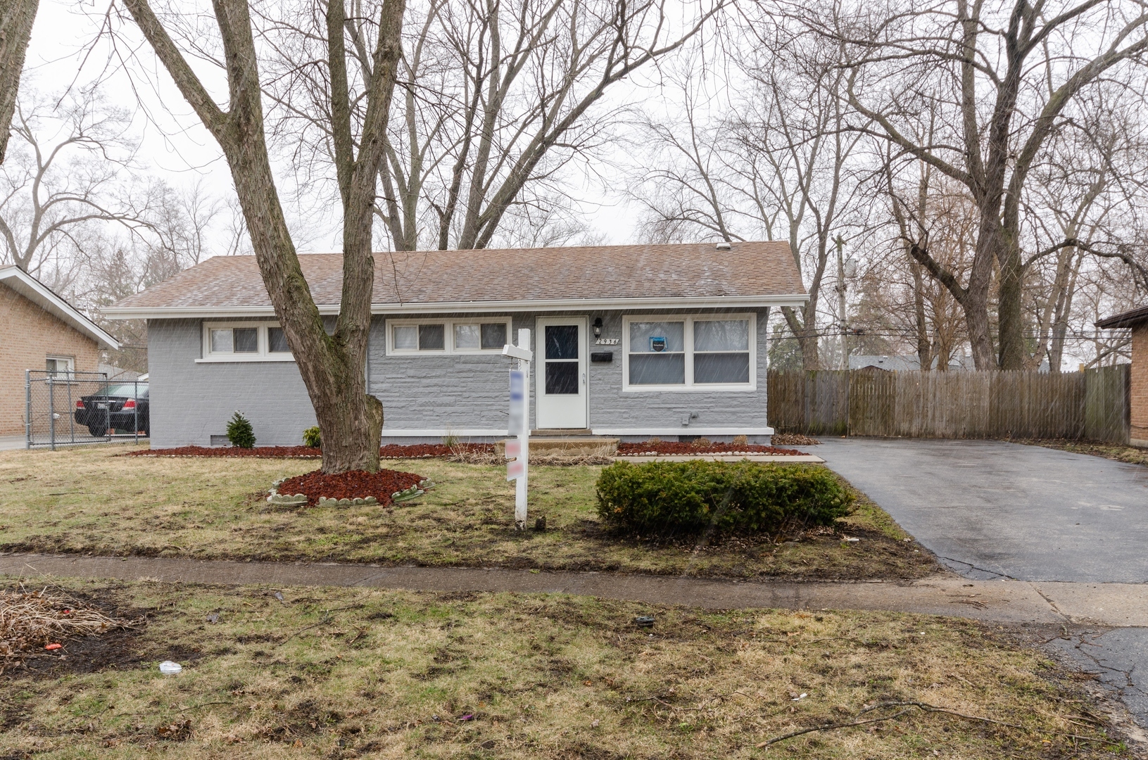 Property Photo:  2936 Sussex Avenue  IL 60428 