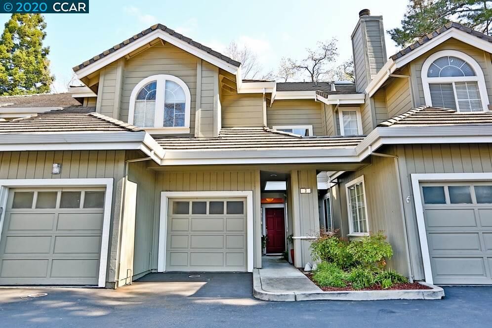 Property Photo: 3 Danville Oak Pl CA 94526