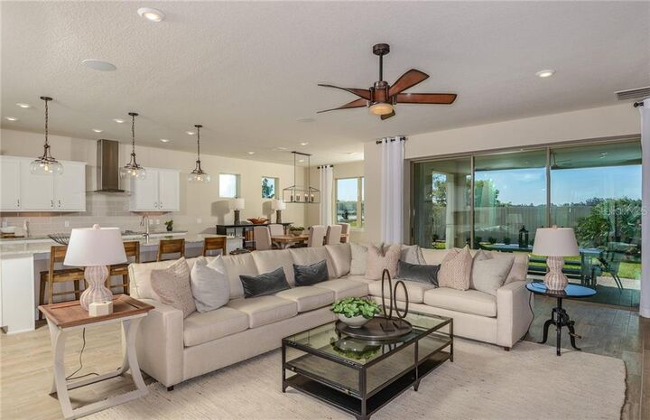 Property Photo:  457 Gleaming Andover Way  FL 32779 