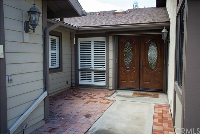 Property Photo: 550 Via Zapata CA 92507