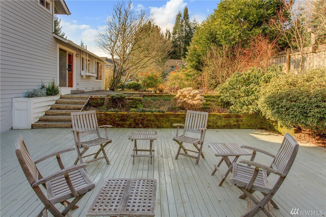 Property Photo: 4639 161st Ave SE WA 98006
