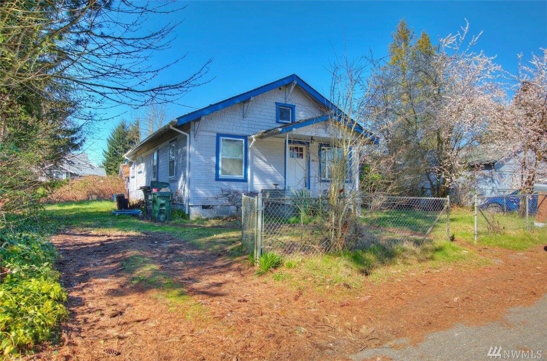 Property Photo: 9612 D Street E WA 98445