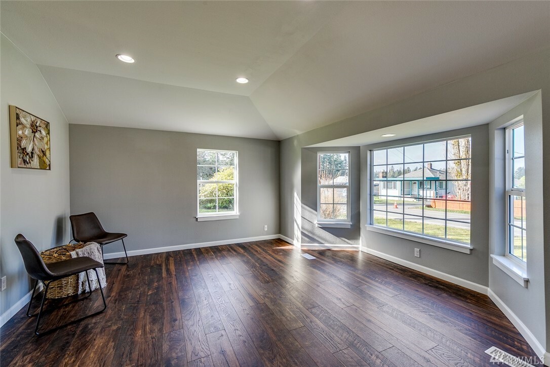 Property Photo:  951 Baby Doll Rd SE  WA 98366 
