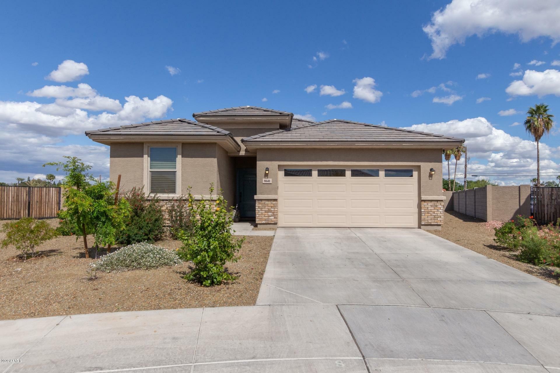 Property Photo:  8641 N 61st Drive  AZ 85302 