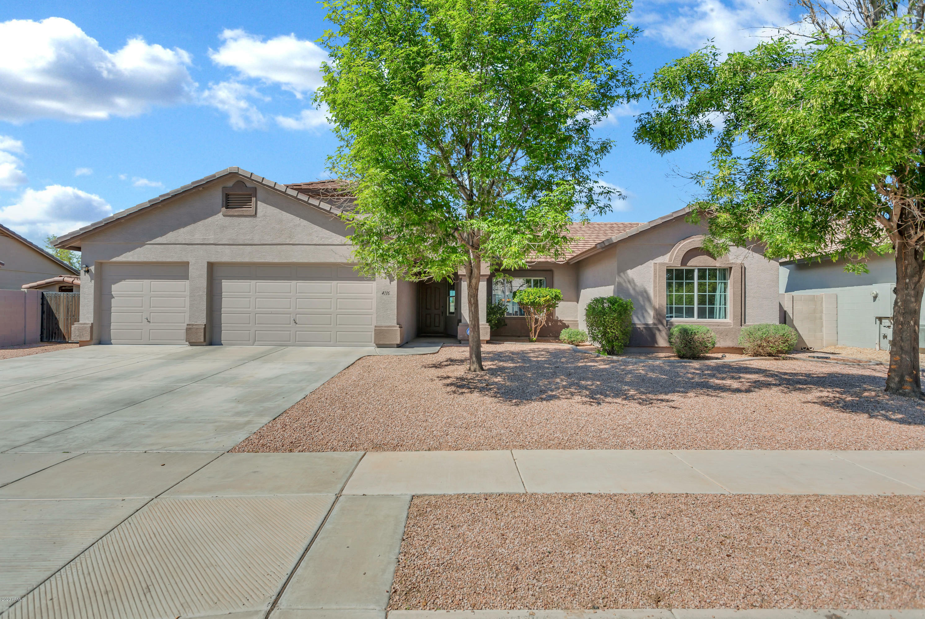 Property Photo:  4116 S 78th Lane  AZ 85043 