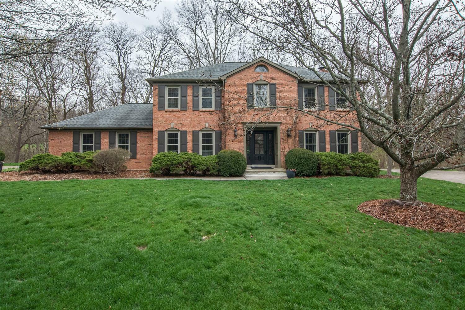 Property Photo:  10040 Bennington Dr  OH 45241 