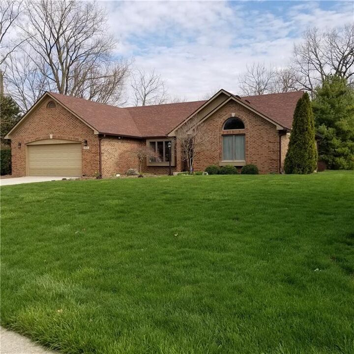4308 Moss Creek Boulevard  Indianapolis IN 46237 photo