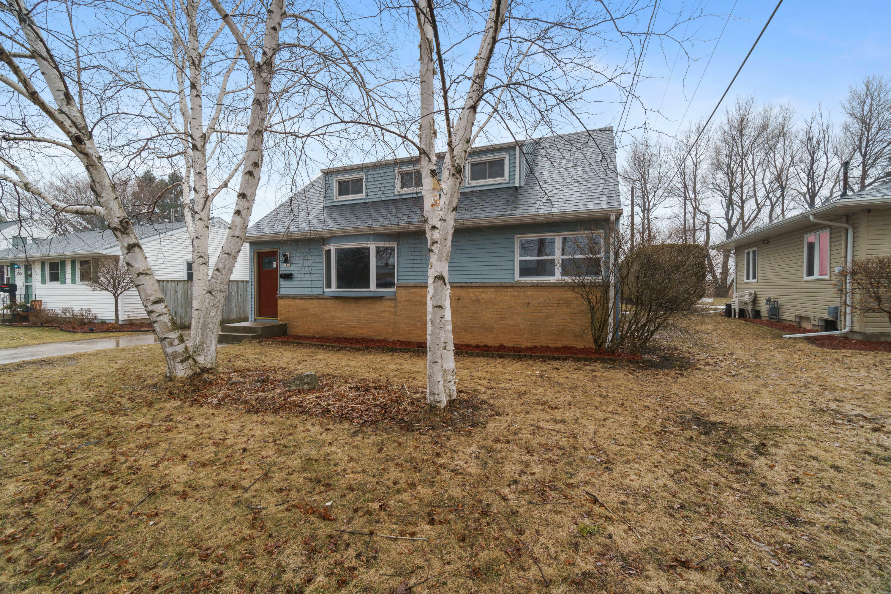 Property Photo:  1412 Hamann Rd  WI 54220 