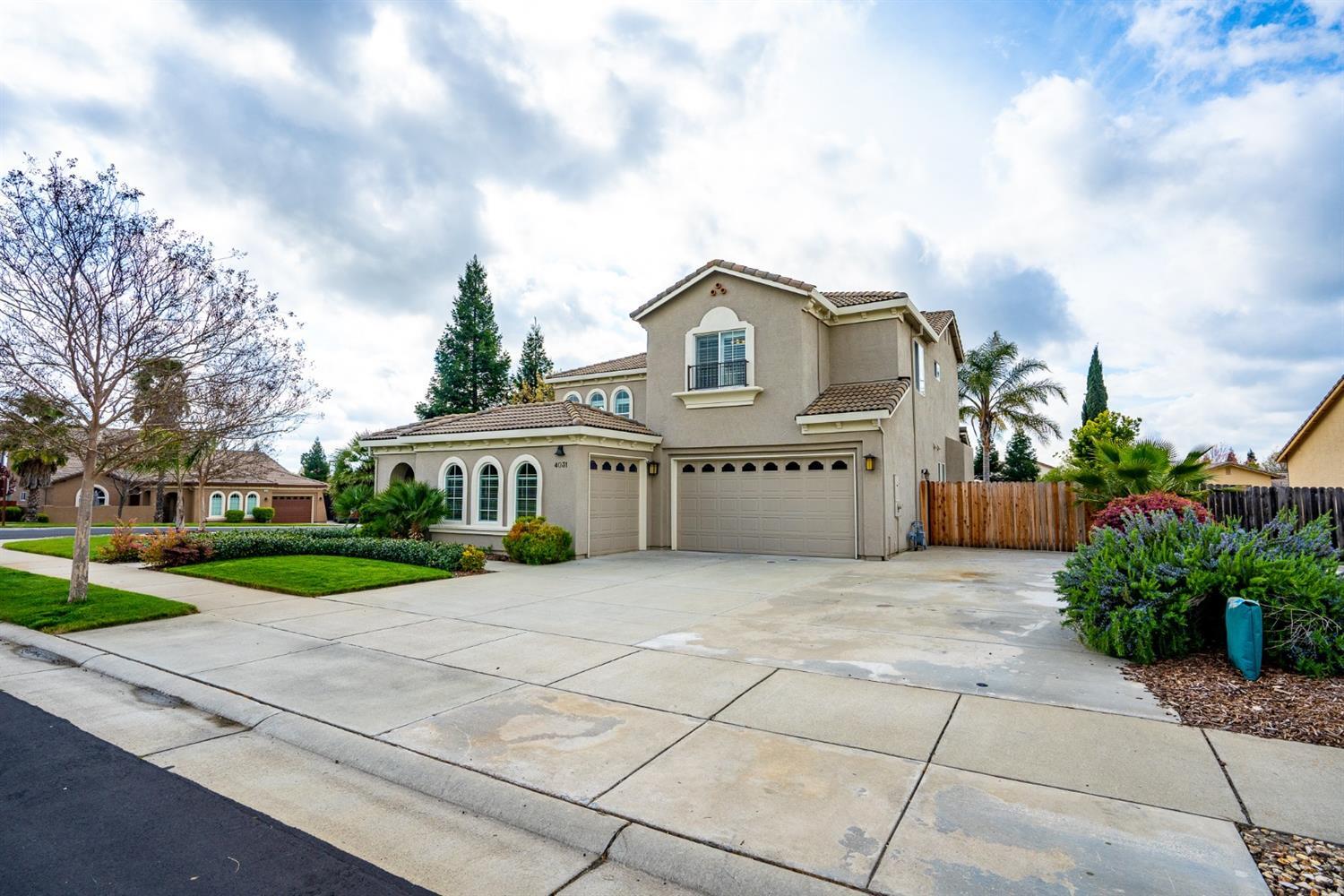 Property Photo:  4031 White Mill Crescent Road  CA 95747 