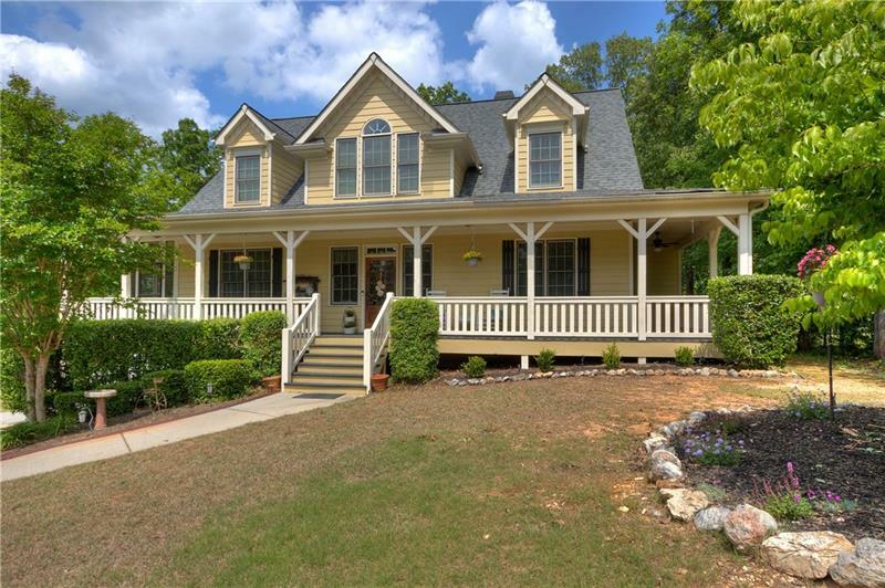 Property Photo:  20 River Walk Parkway  GA 30145 