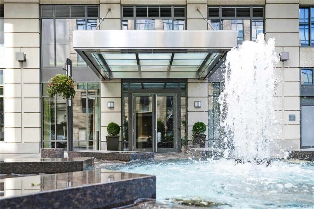 Property Photo: 10 City Place 24E NY 10601