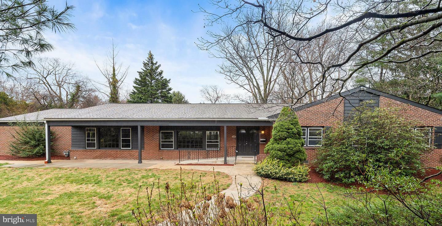 Property Photo:  231 Mathew Road  PA 19066 