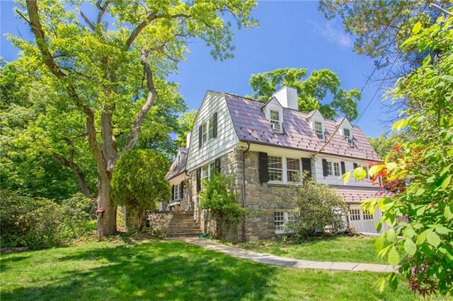 Property Photo:  1200 Seymour Lane  NY 10566 
