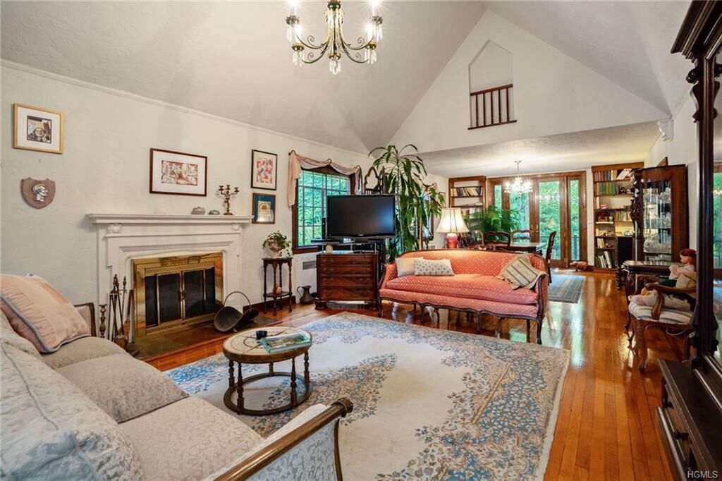 Property Photo:  36 Crane Avenue  NY 10603 