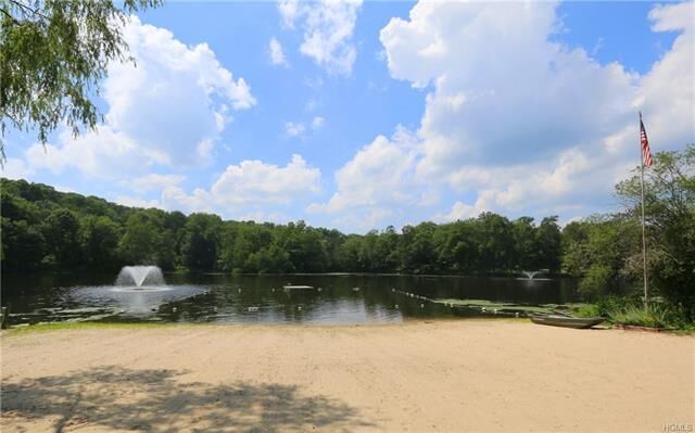 Property Photo:  52 Birch Trail  NY 10512 