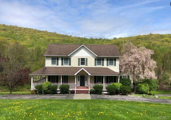 Property Photo:  32 Town Line Drive  NY 10512 