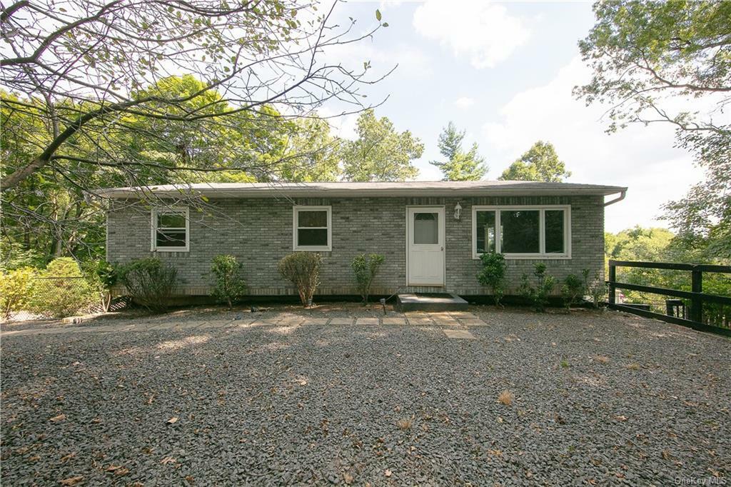 Property Photo:  44 Mesa Place  NY 10954 