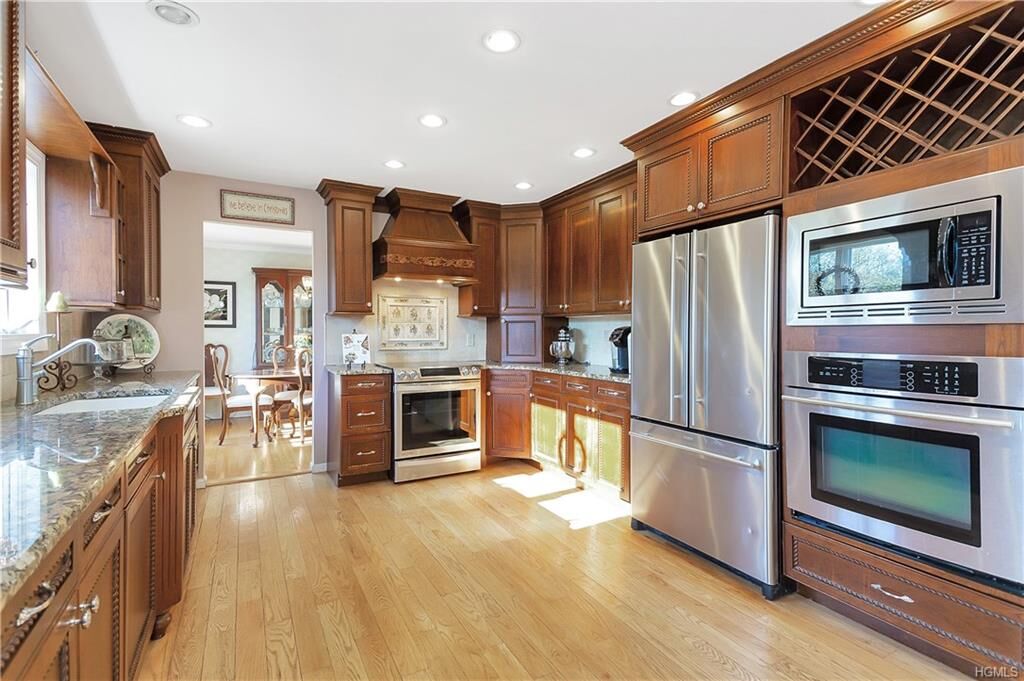 Property Photo:  35 Felter Hill Road  NY 10950 