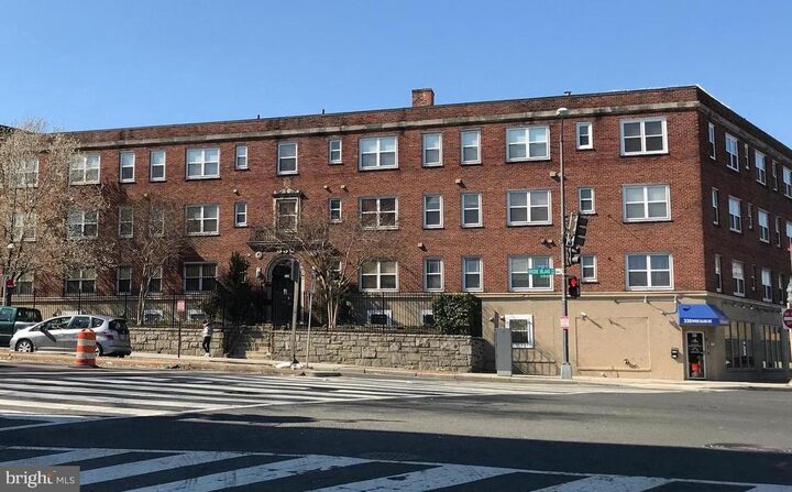330 Rhode Island Avenue NE 102  Washington DC 20002 photo