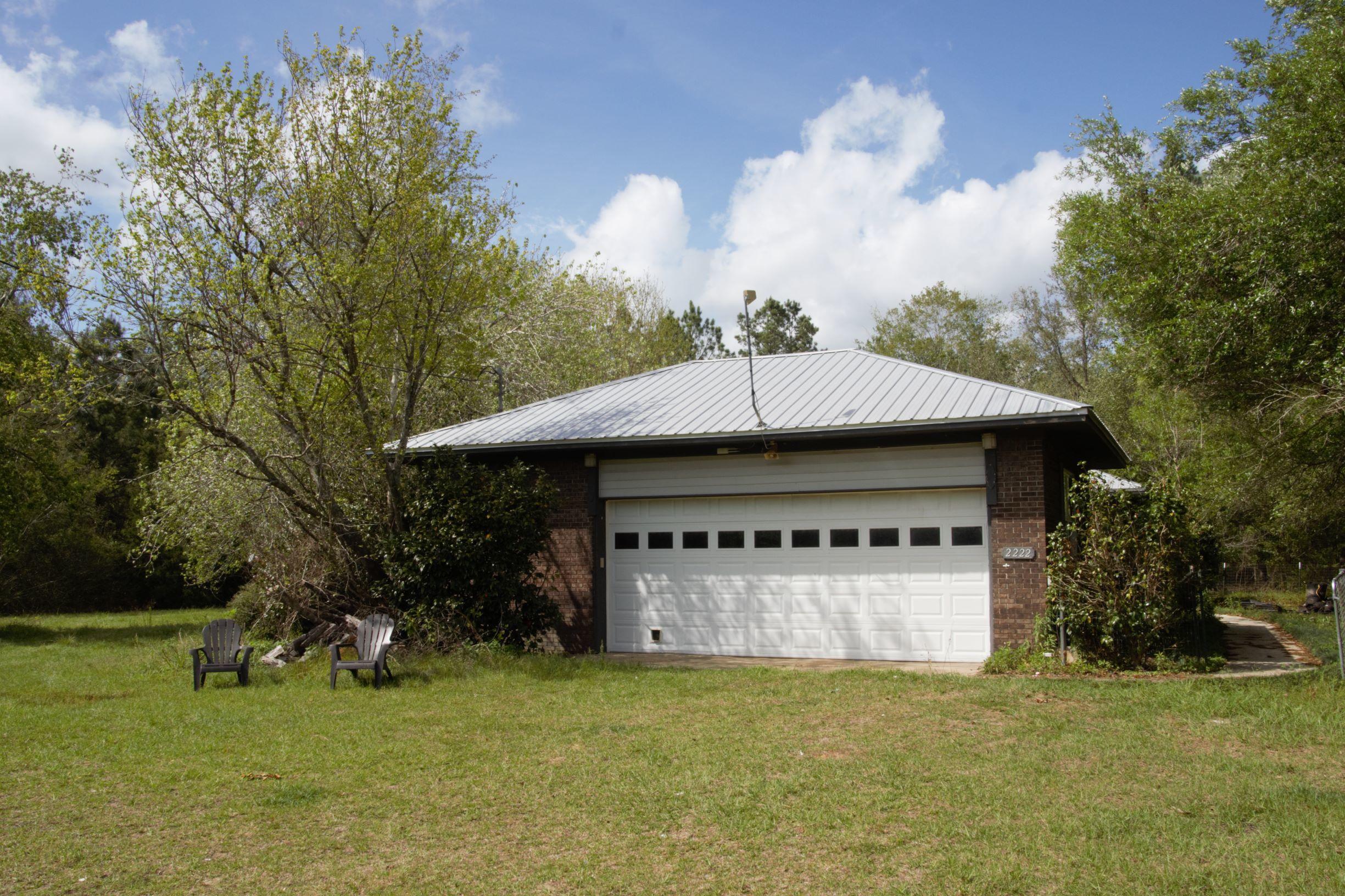Property Photo: 2222 Joy Road FL 32428
