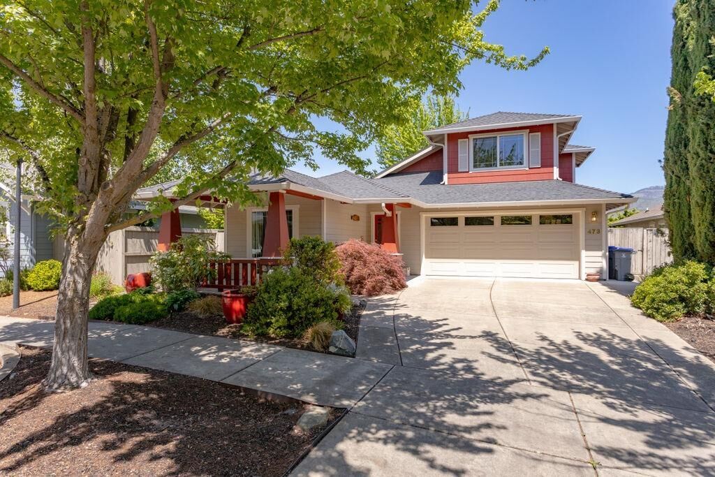 Property Photo: 473 Williamson Way OR 97520