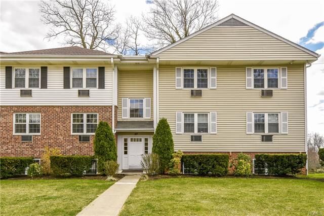 Property Photo: 67 N Lorraine Terrace 315 NY 10553